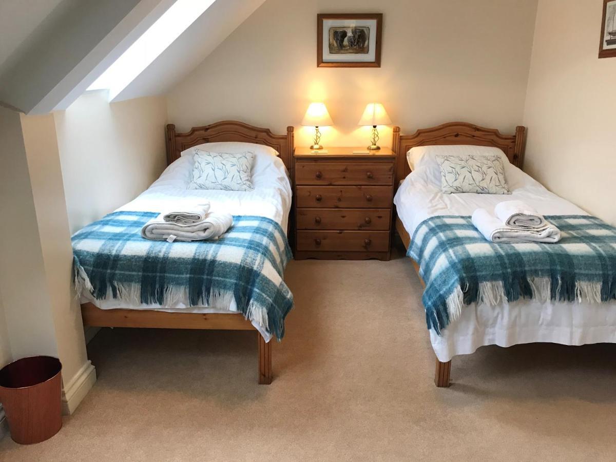 多切斯特Crowthorne, Bookham Court别墅 外观 照片